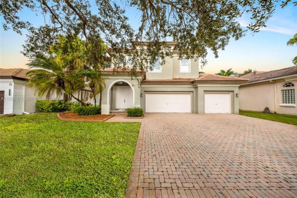Sunset Lakes, 19371 SW 30th St, Miramar, Florida 33029, image 1