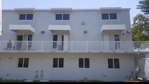 Town Park Plaza, 1999 NW 5th Pl #7, Miami, Florida 33136, image 3