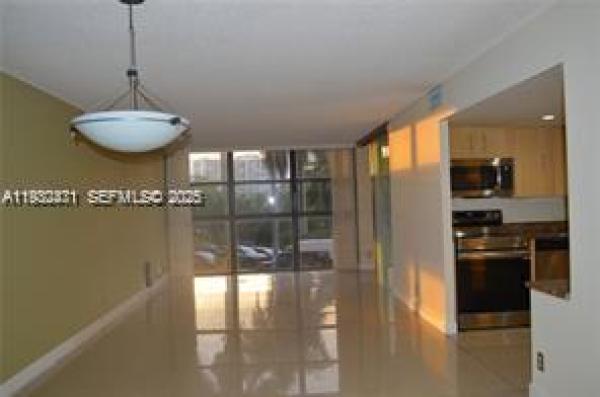 Towers Of Oceanview Point, 200 Leslie Dr #303, Hallandale Beach, Florida 33009, image 2