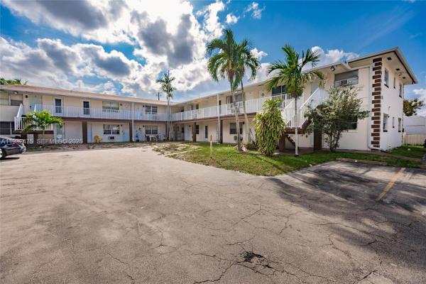 1816 Mckinley St #10, Hollywood, Florida 33020, image 1