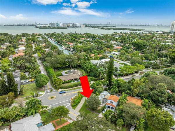 Milledge Heights, 8634 NE 10th Ave, Miami, Florida 33138, image 2