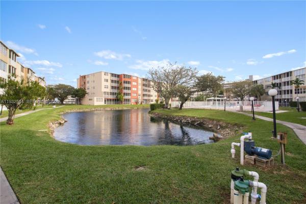 1690 NE 191st St #404-1, Unincorporated Dade County, Florida 33179, image 1