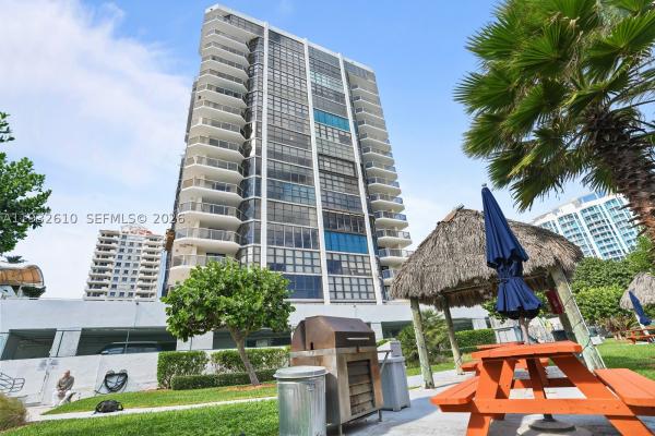 Mar Del Plata, 6423 Collins Ave #1005, Miami Beach, Florida 33141, image 2