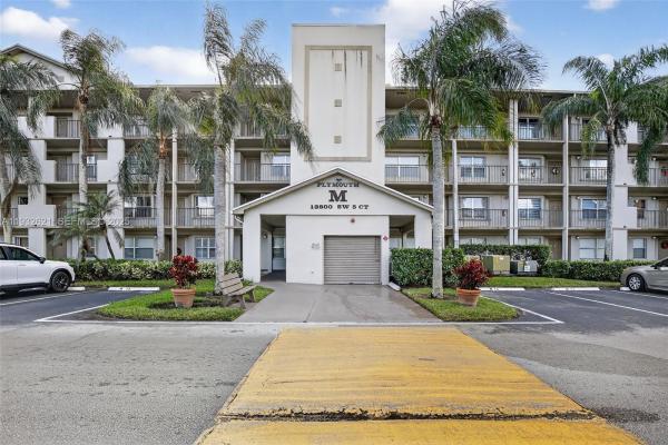 Plymouth At Century Village, 13800 SW 5th Ct #204M, Pembroke Pines, Florida 33027, image 3