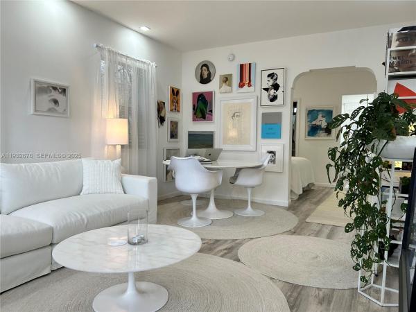 Espanola Way Villas, 717 Espanola Way #210, Miami Beach, Florida 33139, image 3