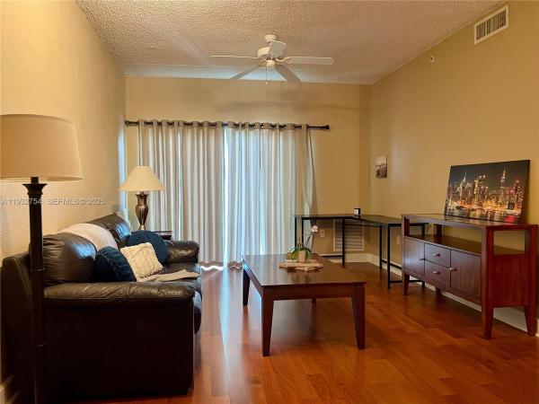 Valencia, 6001 SW 70th St #535, South Miami, Florida 33143, image 1