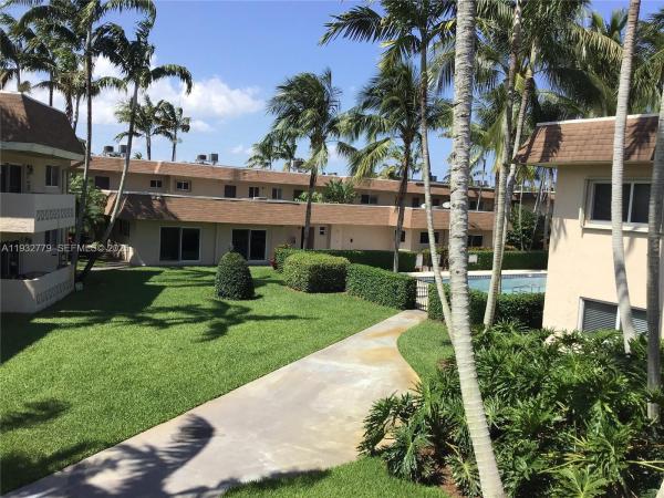 Villagio At Palmetto Bay, 14500 SW 88th Ave #205, Palmetto Bay, Florida 33176, image 1