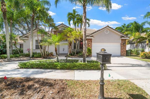 Oakbrook, 2611 Oakbrook Ln #2611, Weston, Florida 33332, image 1