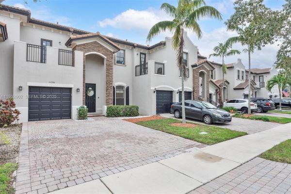 Silver Palms East, 11396 SW 238th St, Princeton, Florida 33032, image 2