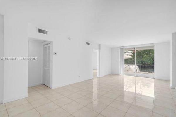 Eastern Shores White House, 3660 NE 166th St #114, North Miami Beach, Florida 33160, image 1