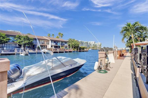 16478 NE 27th Pl #34, North Miami Beach, Florida 33160, image 1