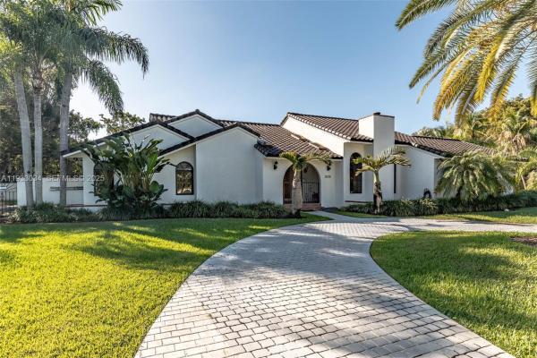 Palmetto Bay Residential, 8270 SW 170th St, Palmetto Bay, Florida 33157, image 1