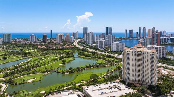Turnberry On The Green, 19501 W Country Club Dr #2307, Aventura, Florida 33180, image 1
