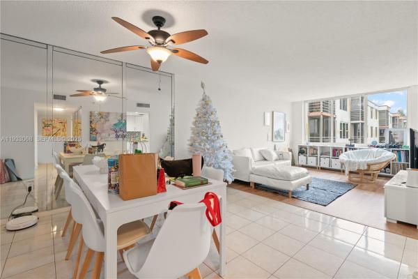 The Greynolds Park Club, 17890 W Dixie Hwy #614, North Miami Beach, Florida 33160, image 1