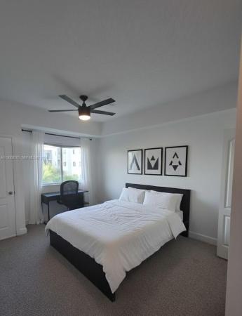 Valencia, 6001 SW 70th St #542, South Miami, Florida 33143, image 1