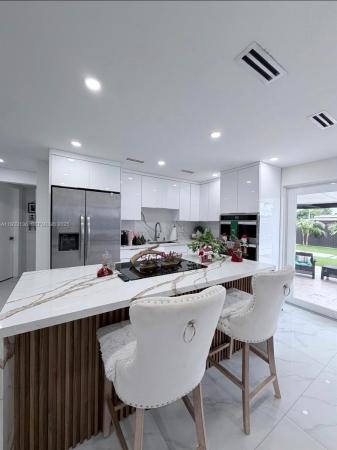 Ingleside Park, 5168 E 8th Ln, Hialeah, Florida 33013, image 2
