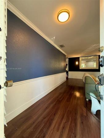 California Mansions, University Park, Florida 33165, image 3