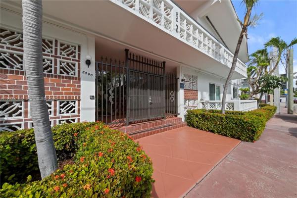 Creek Club, 8040 Tatum Waterway Dr #11, Miami Beach, Florida 33141, image 2