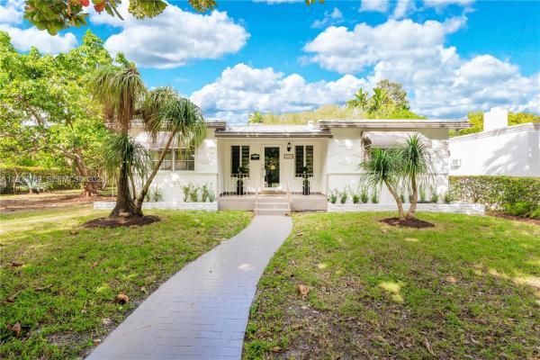 Cinema Park Country Club Estates, 339 Falcon Ave, Miami Springs, Florida 33166, image 2