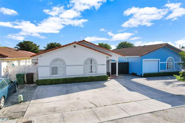 Ponderosa, 7685 W 30th Ln, Hialeah, Florida 33018, image 2