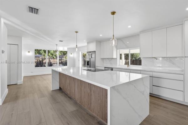 Plantation Gardens, 6800 NW 7th St, Plantation, Florida 33317, image 1