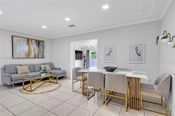 437 NE 107th St, Miami, Florida 33161, image 1