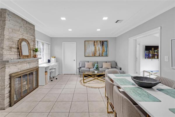 437 NE 107th St, Miami, Florida 33161, image 2