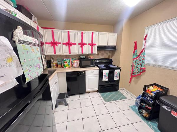 La Salle Park, 1700 NW 58th Ter #1P, Sunrise, Florida 33313, image 3