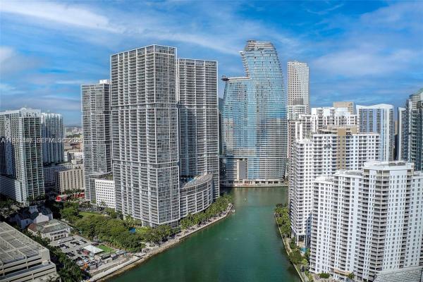 Icon Brickell Tower 2, 495 Brickell Ave #2103, Miami, Florida 33131, image 1