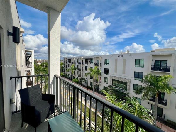 Urbana At Downtown Doral, 8301 NW 41st St #B-405, Doral, Florida 33166, image 1