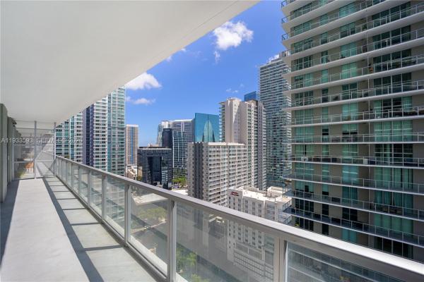 Axis On Brickell North, 1111 SW 1st Ave #2716-N, Miami, Florida 33130, image 2