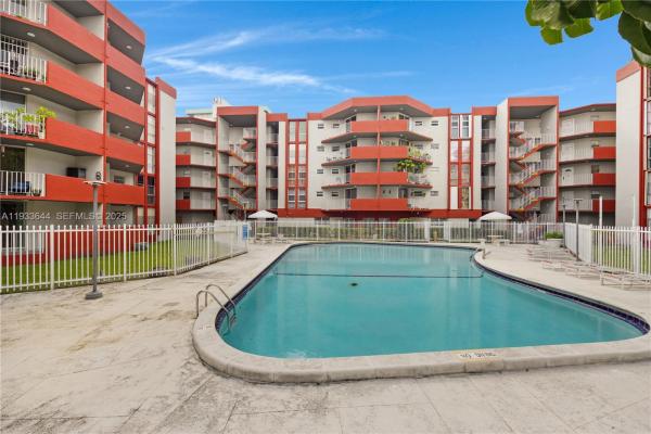 Casa Del Sol, 1750 W 46th St #544, Hialeah, Florida 33012, image 1