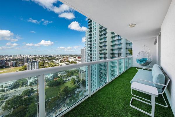 1800 Club, 1800 N Bayshore Dr #3206, Miami, Florida 33132, image 3