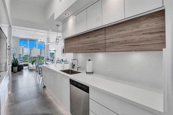 Uptown Marina Lofts, 3029 NE 188th St #814, Aventura, Florida 33180, image 1