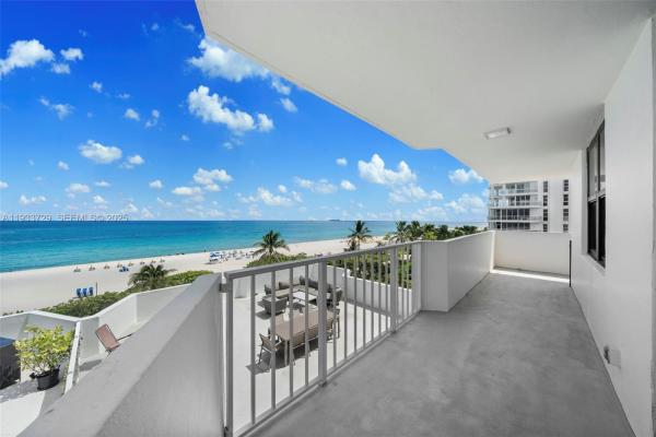Vendome Place, 4301 Collins Ave #605, Miami Beach, Florida 33140, image 1
