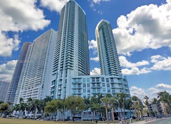 Quantum On The Bay, 1900 N Bayshore Dr #3705, Miami, Florida 33132, image 1