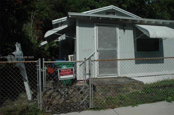 Frow Homestead, 3537 Charles Ave, Miami, Florida 33133, image 1