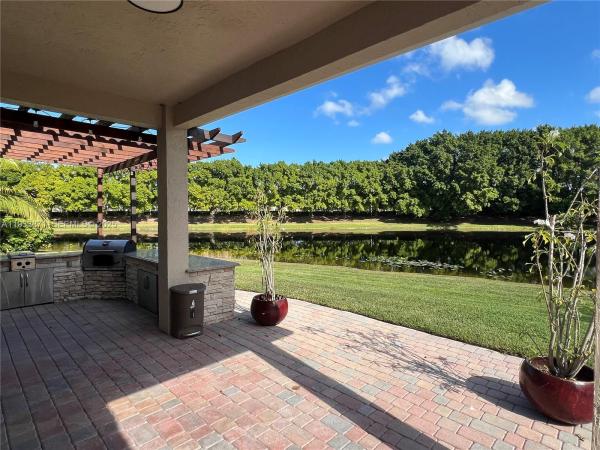 Falcon Ridge, 3809 Eagle Ct #3809, Weston, Florida 33331, image 1