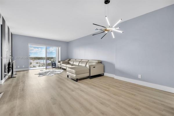 Hillcrest, 4200 Hillcrest Dr #802, Hollywood, Florida 33021, image 2