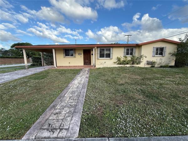 Coral Gardens, 2801 SW 92nd Ct, Westchester, Florida 33165, image 2
