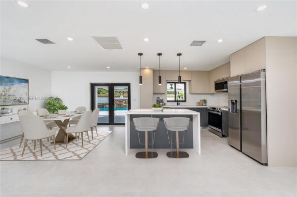 Bel Aire, 9230 SW 183rd Ter, Palmetto Bay, Florida 33157, image 1