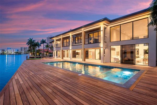 Eastern Shores, 3209 NE 169th St, North Miami Beach, Florida 33160, image 2