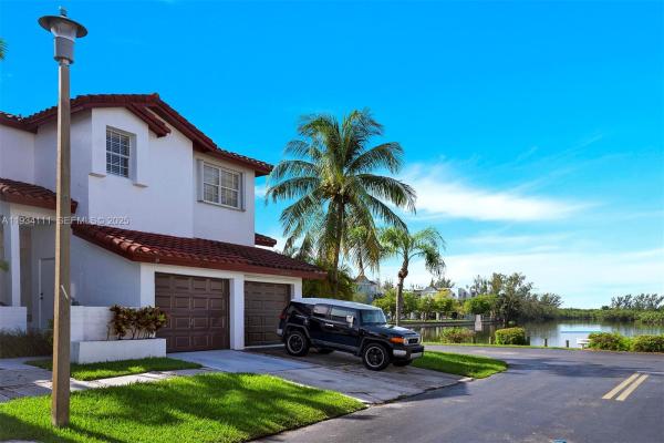 Saga Bay Townhomes, 20985 SW 84th Ave, Cutler Bay, Florida 33189, image 1