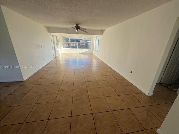 Boulevard Heights, 8511 NW 11th St, Pembroke Pines, Florida 33024, image 3