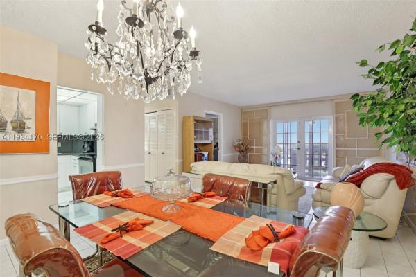 Hillcrest, 4350 Hillcrest Dr #702, Hollywood, Florida 33021, image 3