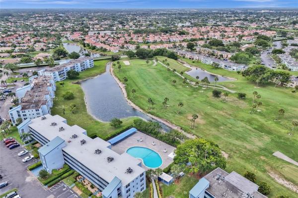 Palm Springs 2, 7684 NW 18th St #202, Margate, Florida 33063, image 1