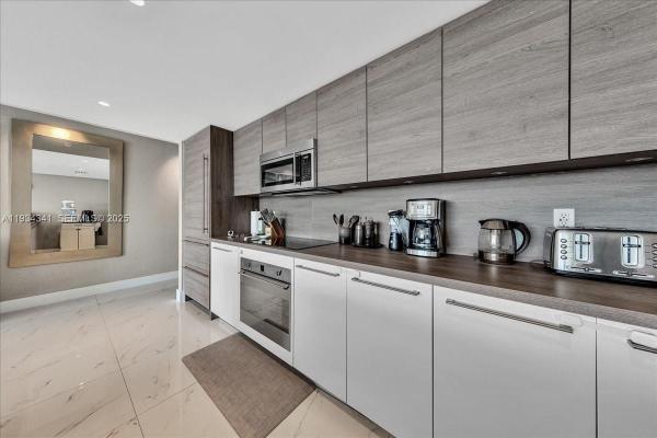 400 Sunny Isles East, 400 Sunny Isles Blvd #718, Sunny Isles Beach, Florida 33160, image 1