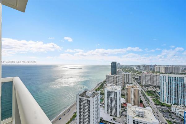 Beach Club 1, 1850 S Ocean Dr #PH4405, Hallandale Beach, Florida 33009, image 1