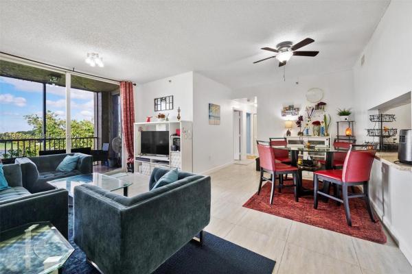 Doral House, 9755 NW 52nd St #513, Doral, Florida 33178, image 1