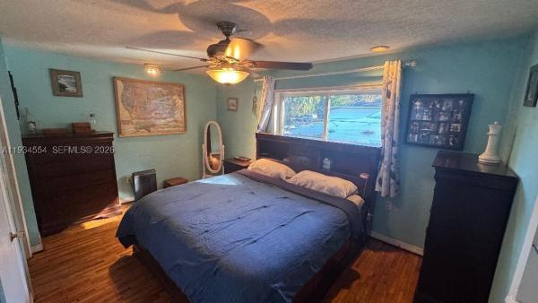 Pleasant Village, 630 NE 165th St, North Miami Beach, Florida 33162, image 2